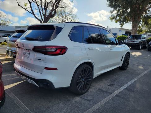 Used 2022 BMW X5 xDrive40i w/ M Sport Package image 7