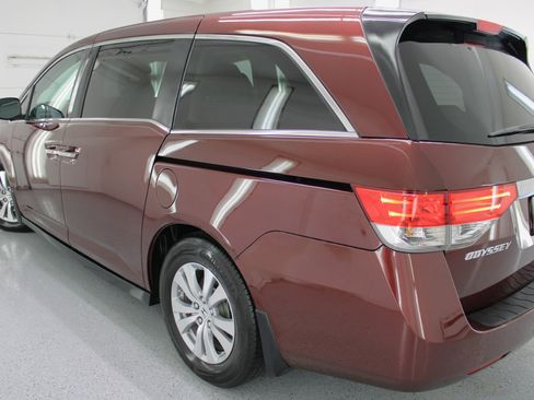Used 2016 Honda Odyssey EX-L image 16