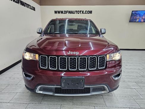 Used 2019 Jeep Grand Cherokee Limited image 3
