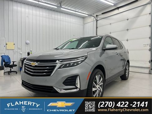 Used 2023 Chevrolet Equinox Premier AWD/4WD image 6