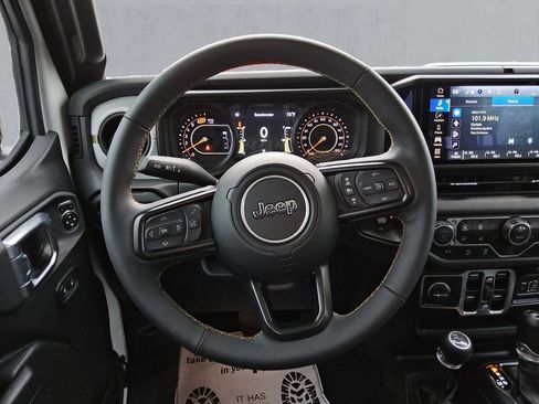 Certified 2024 Jeep Wrangler Sport S image 12