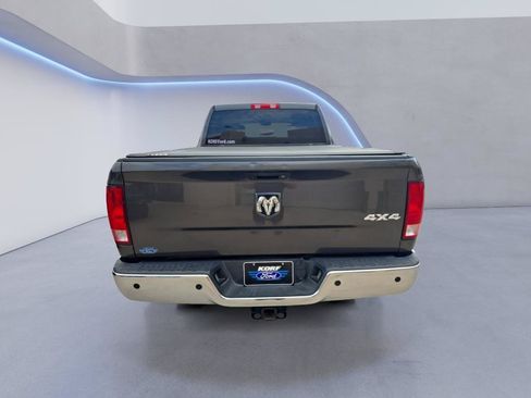 Used 2018 RAM 2500 Tradesman w/ Chrome Appearance Group AWD/4WD image 6