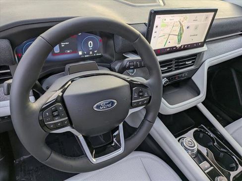 New 2026 Ford Explorer Platinum w/ LUX Leather Package image 3