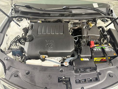 Used 2017 Toyota Avalon XLE Premium FWD image 33