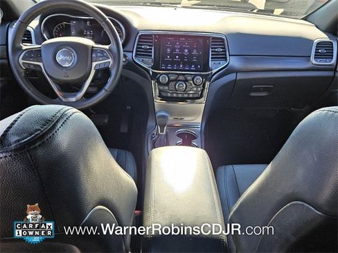 Used 2020 Jeep Grand Cherokee Laredo w/ 18" Wheel & 8.4" Radio Group image 8