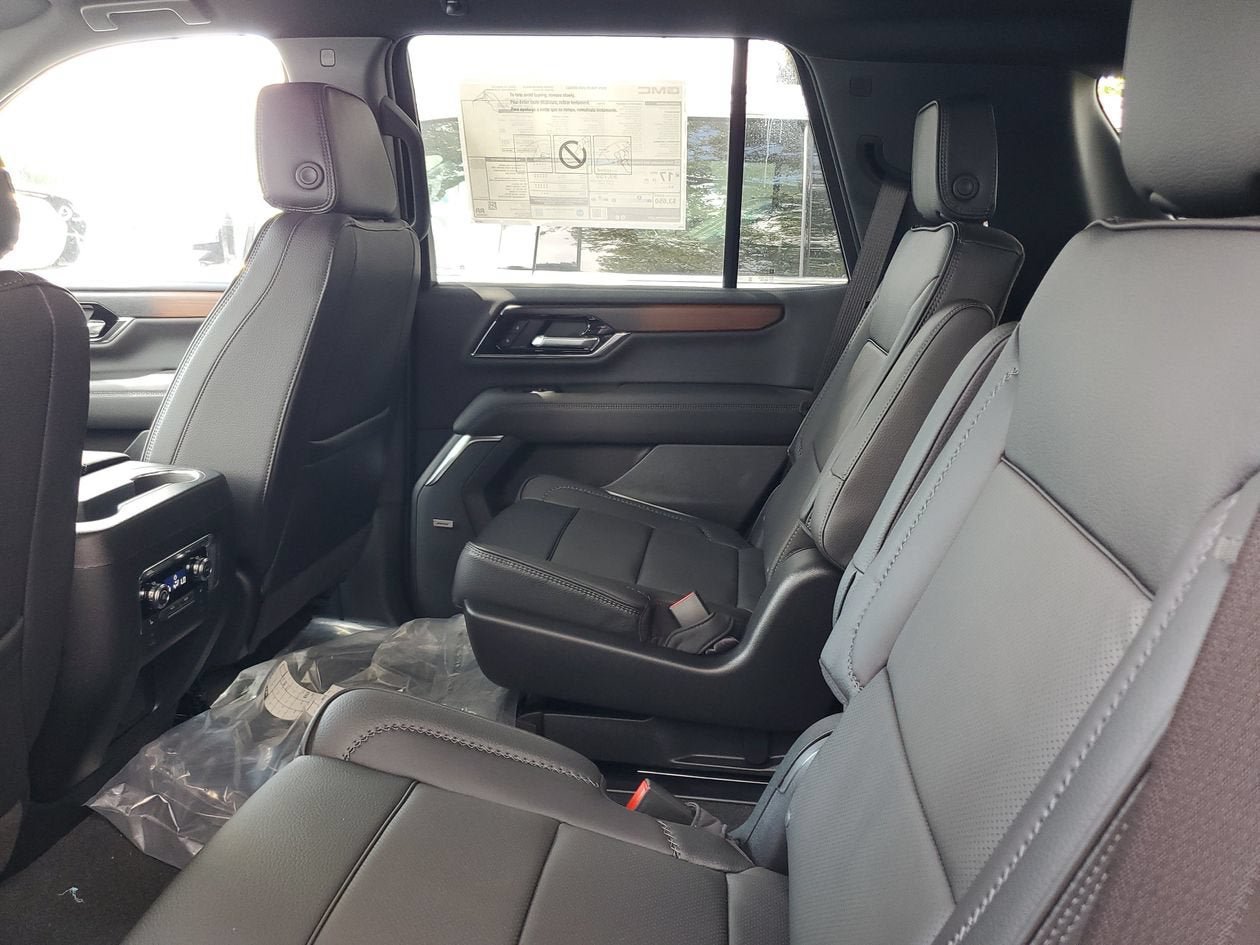 New 2026 GMC Yukon Denali RWD image 11