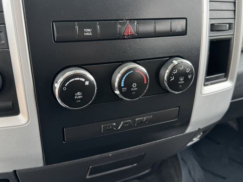 Used 2011 RAM 2500 Big Horn image 23