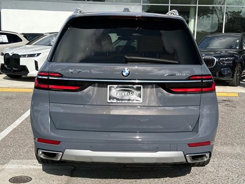Used 2023 BMW X7 xDrive40i w/ Executive Package AWD/4WD image 4