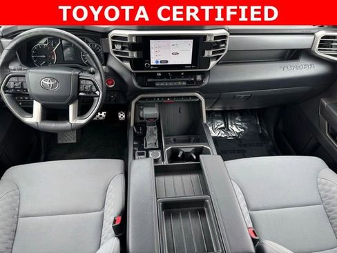 Certified 2022 Toyota Tundra SR5 AWD/4WD image 10