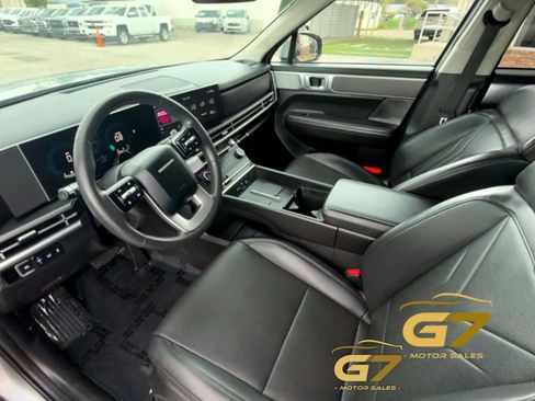 Used 2024 Hyundai Santa Fe SEL FWD image 9