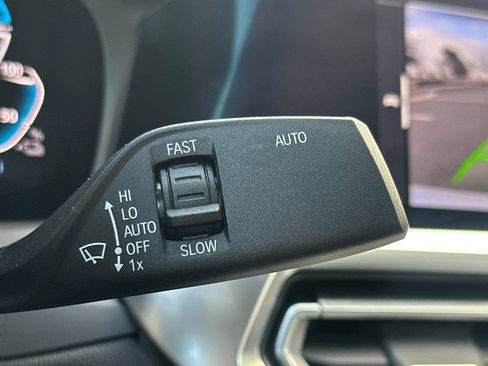 Used 2022 BMW 330e w/ Driving Assistance Package image 32