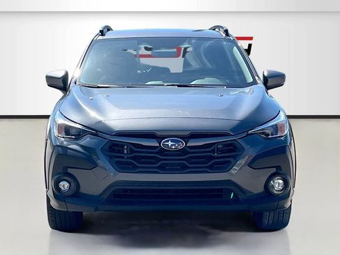 Used 2024 Subaru Crosstrek 2.0i Premium w/ Popular Package #3 image 2