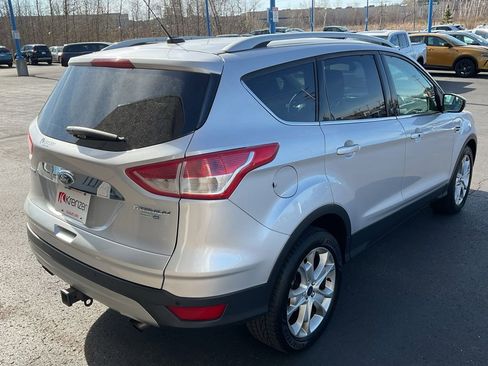 Used 2016 Ford Escape Titanium AWD/4WD image 4