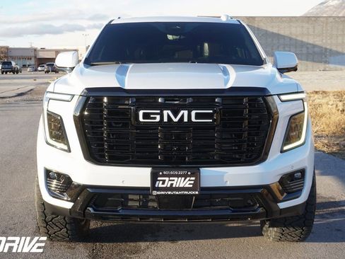 Used 2026 GMC Yukon Denali Ultimate image 4