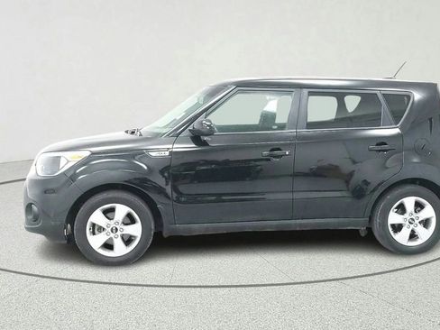 Used 2017 Kia Soul FWD image 6