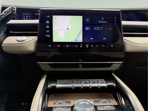 Used 2024 Lincoln Nautilus Reserve w/ Equipment Group 202A image 19