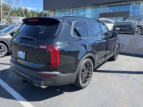 Used 2021 Kia Telluride SX w/ Nightfall Edition Package AWD/4WD image 4