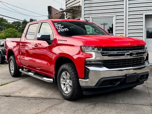 Used 2021 Chevrolet Silverado 1500 LT w/ LPO, Dark Essentials Package AWD/4WD image 1