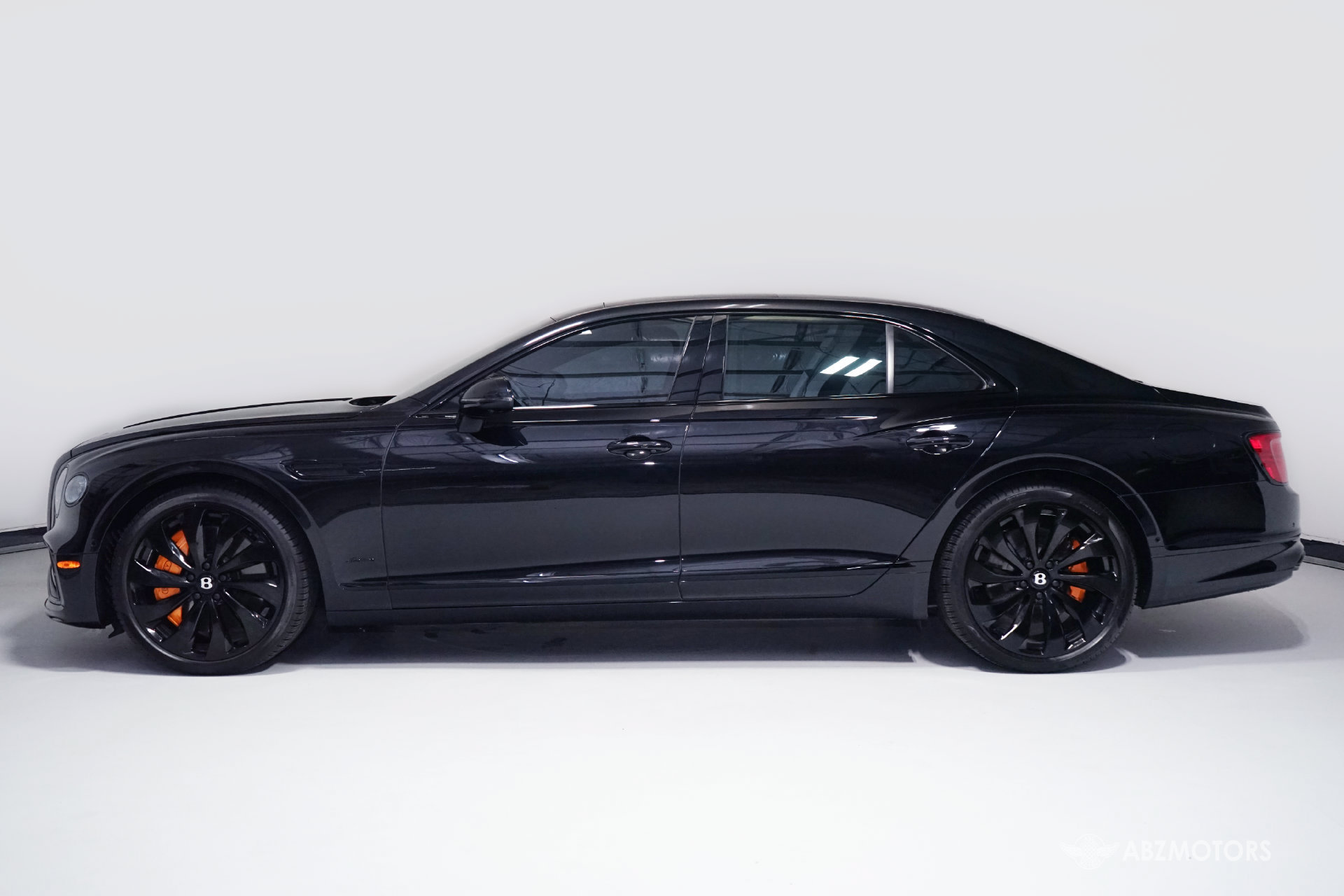 Used 2026 Bentley Flying Spur Azure AWD/4WD image 4