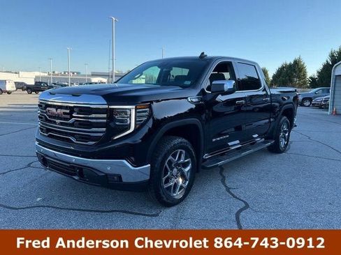 New 2026 GMC Sierra 1500 SLT w/ SLT Premium Plus Package AWD/4WD image 1