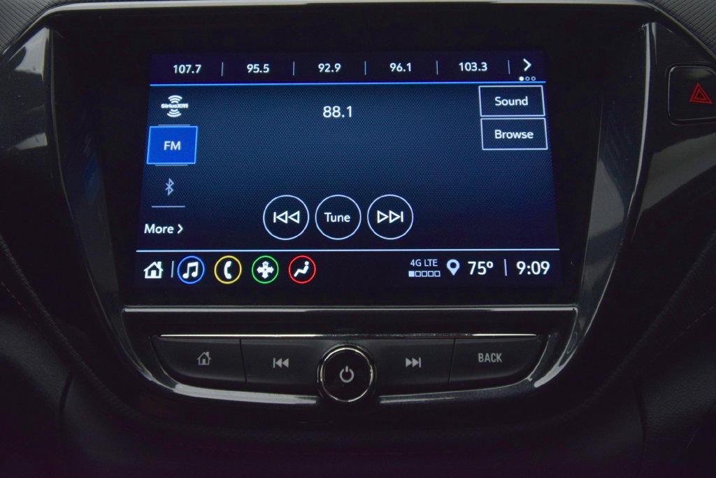 Used 2023 Chevrolet TrailBlazer RS w/ Convenience Package FWD image 12