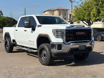 Used 2020 GMC Sierra 2500 4x4 Crew Cab w/ Convenience Package