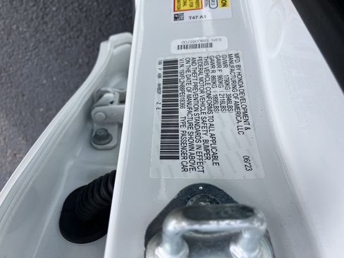 Certified 2023 Honda Civic Sport image 30