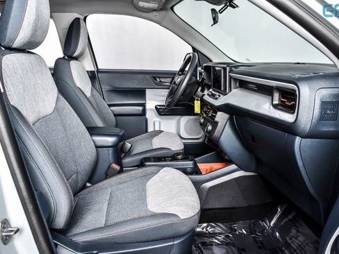 Used 2023 Ford Maverick XLT image 25