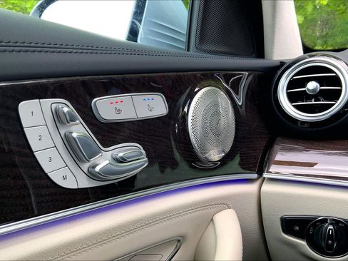 Used 2021 Mercedes-Benz E 63 AMG S image 34