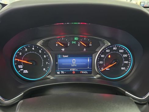Used 2023 Chevrolet Equinox LT w/ Driver Convenience Package AWD/4WD image 19