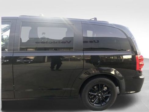 Used 2020 Dodge Grand Caravan SE image 45