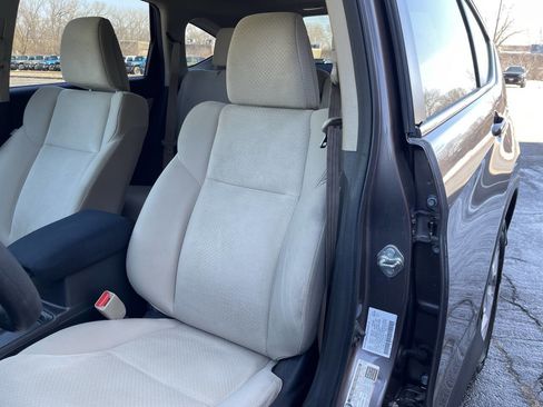 Used 2016 Honda CR-V EX image 12