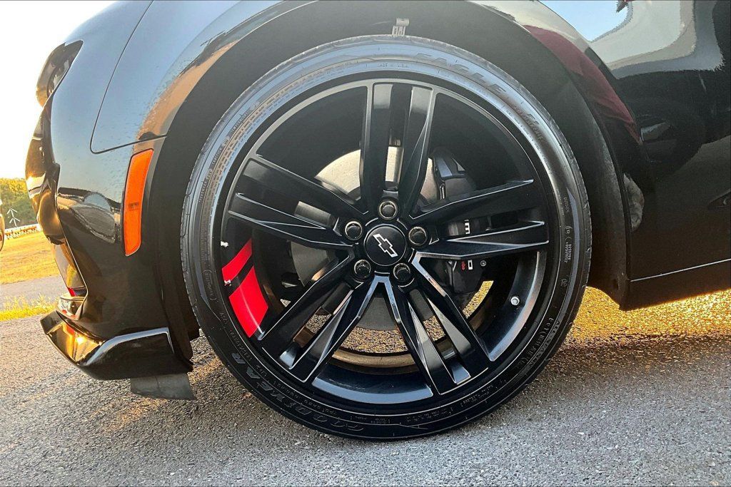 Used 2023 Chevrolet Camaro LT w/ Redline Edition RWD image 2