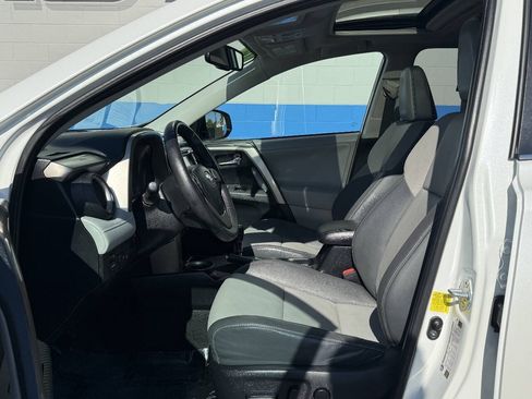 Used 2013 Toyota RAV4 Limited FWD image 9