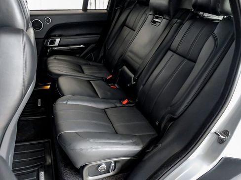 Used 2017 Land Rover Range Rover Supercharged image 38