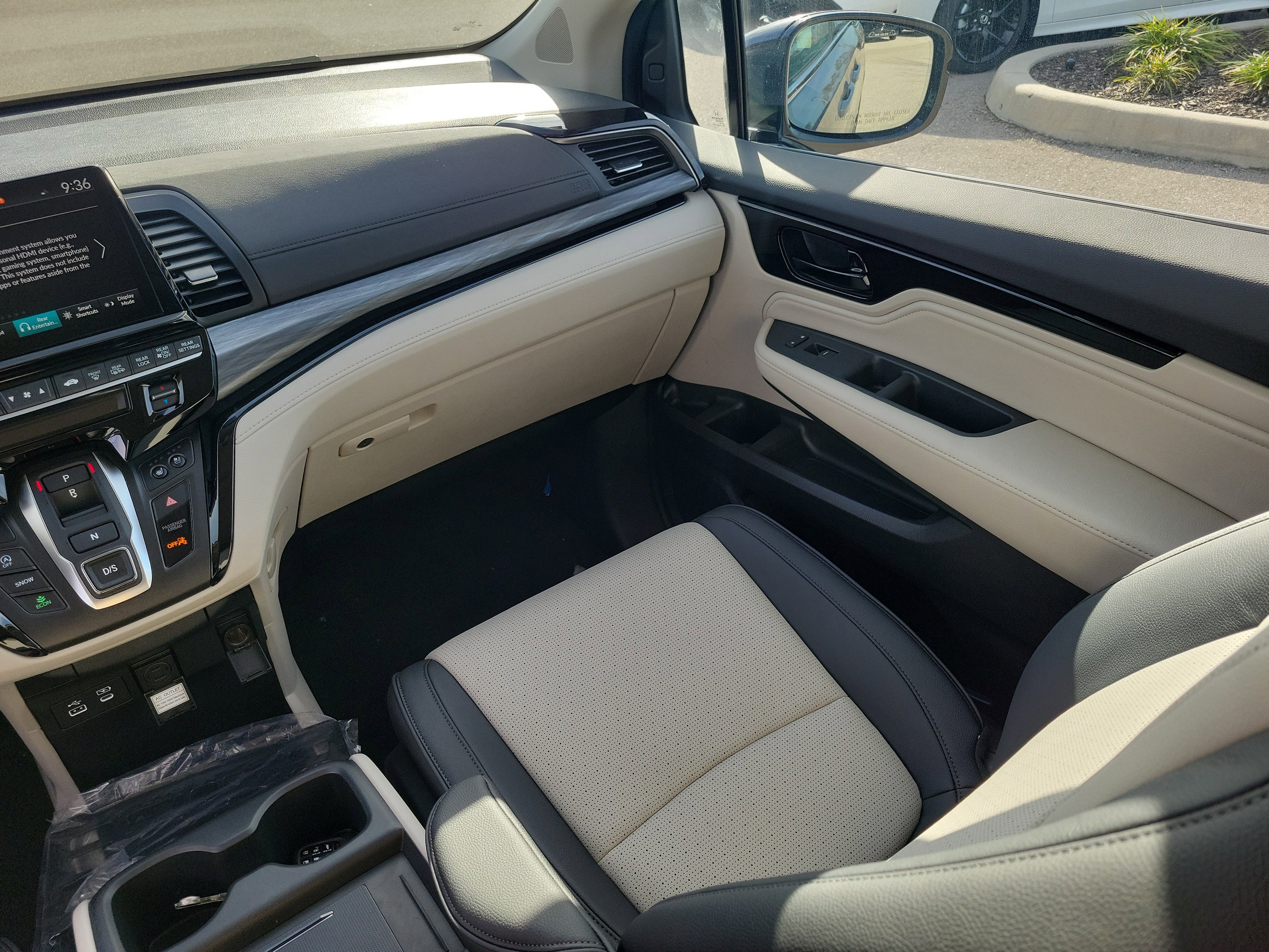 New 2026 Honda Odyssey Elite image 18