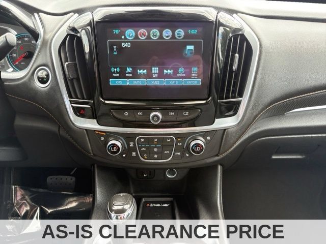 Used 2019 Chevrolet Traverse Premier w/ Driver Confidence II Package FWD image 12