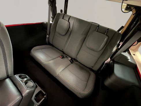 Used 2024 Jeep Wrangler Sport AWD/4WD image 22