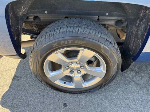 Used 2018 Chevrolet Silverado 1500 LT w/ All Star Edition image 40