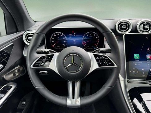 Certified 2026 Mercedes-Benz GLC 300 4MATIC image 23