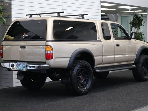 Used 2002 Toyota Tacoma 4x4 Xtracab V6 image 7