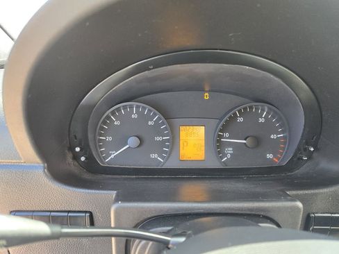 Used 2017 Mercedes-Benz Sprinter 2500 image 16