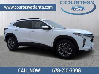 Used 2025 Chevrolet Trax LT w/ LT Convenience Package