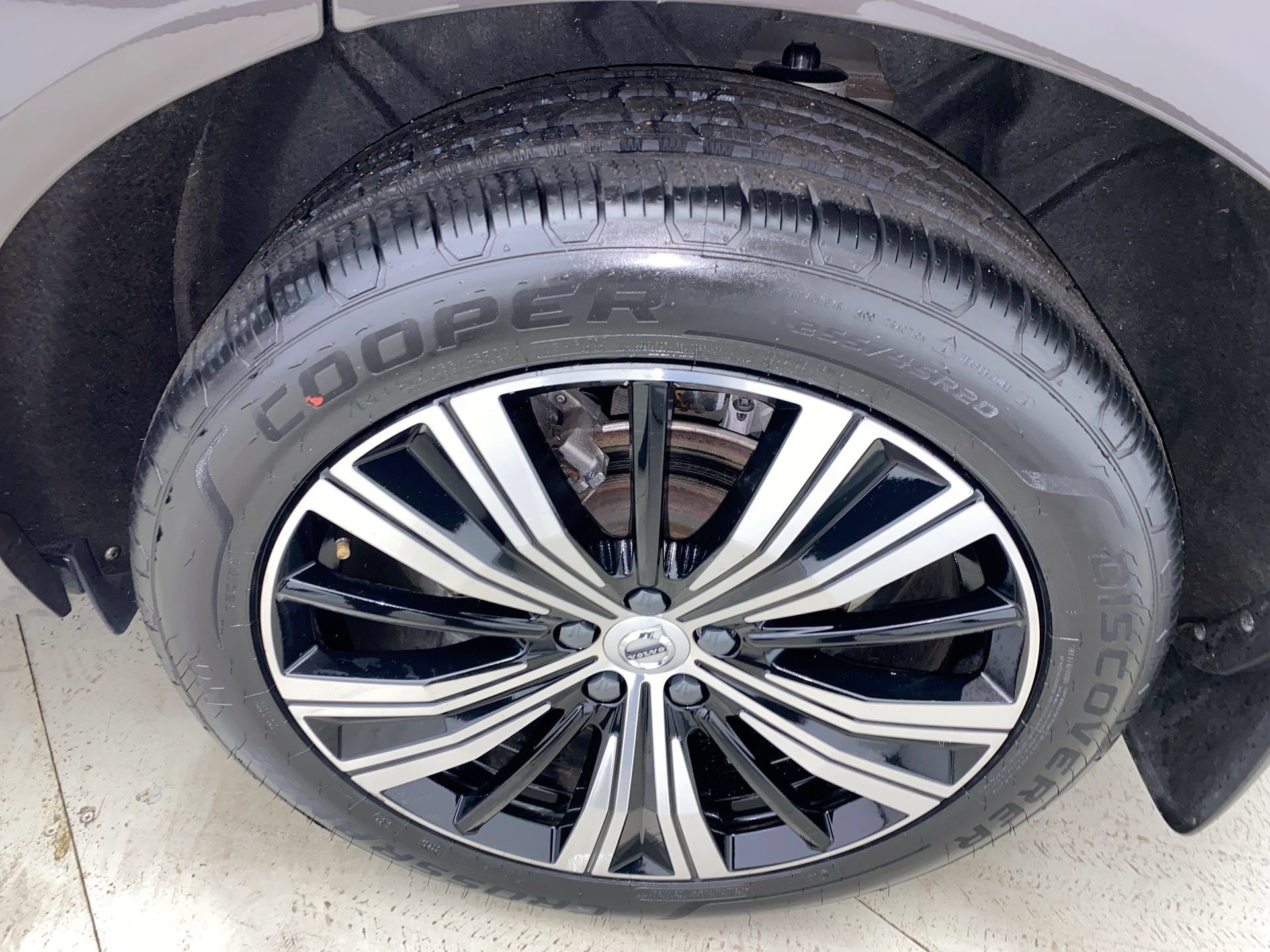 Used 2022 Volvo XC60 B5 Inscription w/ Climate Package AWD/4WD image 21