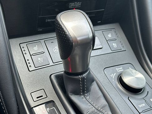 Certified 2022 Lexus IS 500 w/ Accessory Package image 27