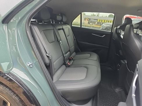 Used 2023 Kia Niro Wind w/ Wind Preserve Package FWD image 11