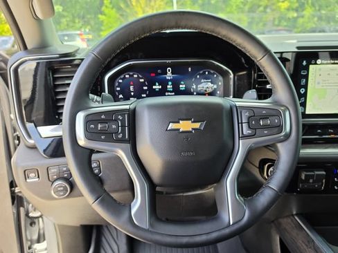 Used 2026 Chevrolet Silverado 1500 LTZ AWD/4WD image 26