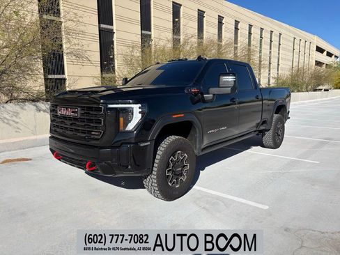 Used 2026 GMC Sierra 2500 AT4X image 1