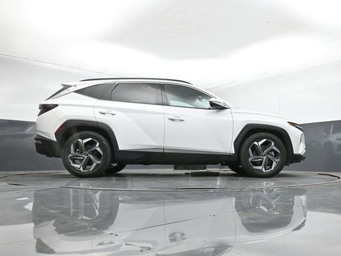 Used 2024 Hyundai Tucson Limited image 45