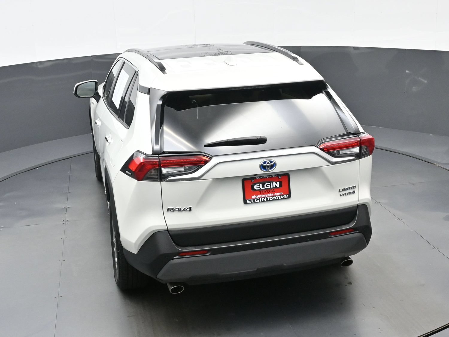 Used 2021 Toyota RAV4 Limited AWD/4WD image 41